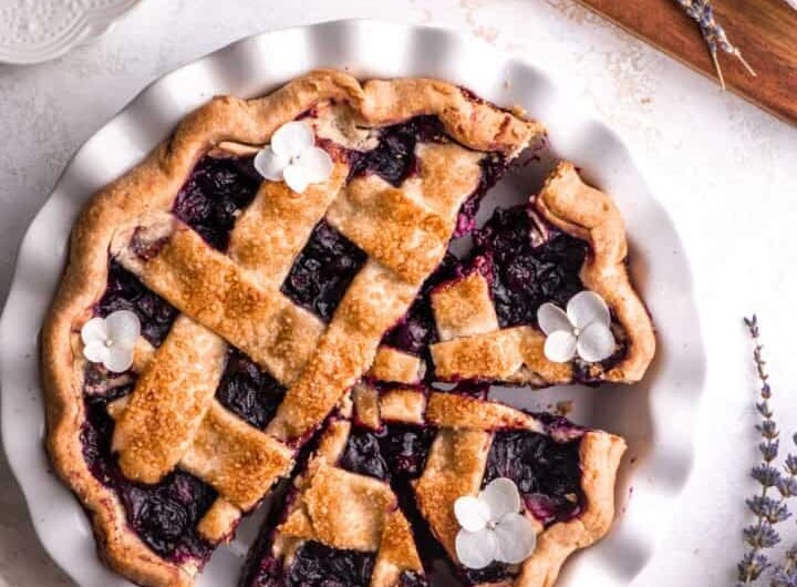 Blueberry Vanilla Lavender Pie
