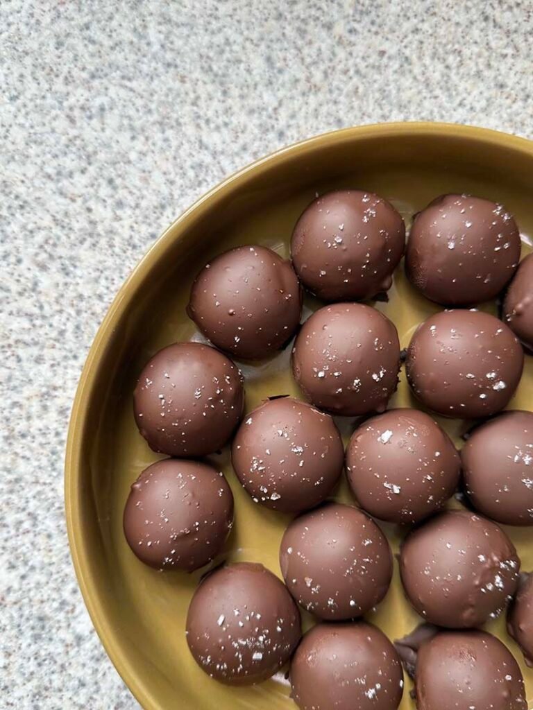 Chocolate Cake Truffles